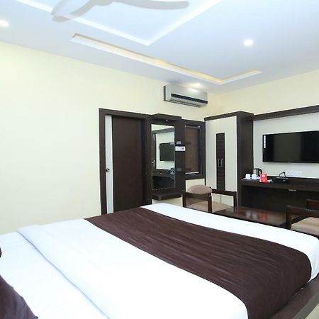 Hotel Rahul Jabalpur Zewnętrze zdjęcie