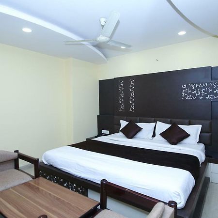 Hotel Rahul Jabalpur Zewnętrze zdjęcie