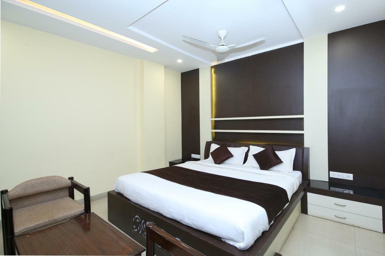 Hotel Rahul Jabalpur Zewnętrze zdjęcie